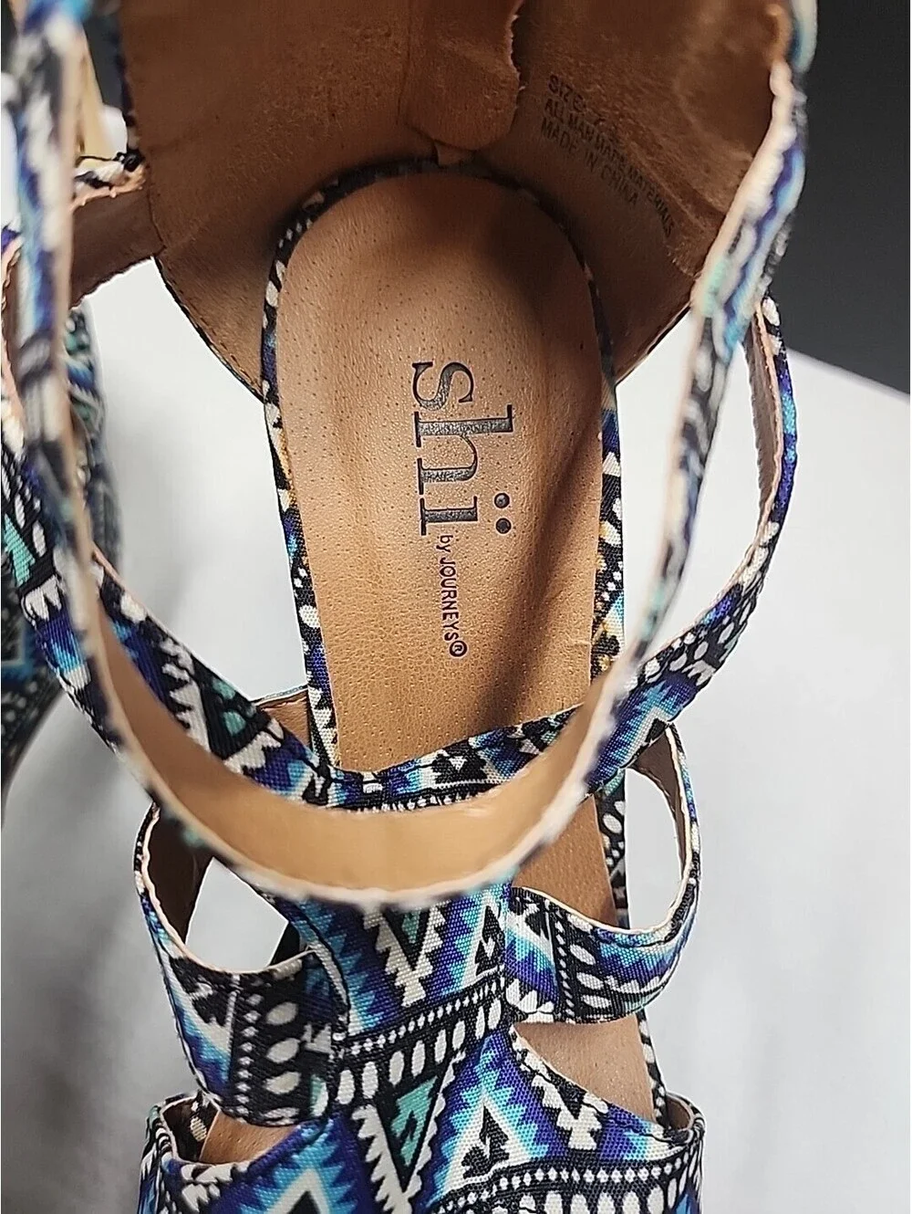 Women's Shi by Journey Wedge Heels Sandals Size 7.5